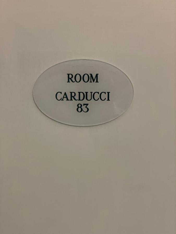 Carducci 83 Panzió Pescara Kültér fotó