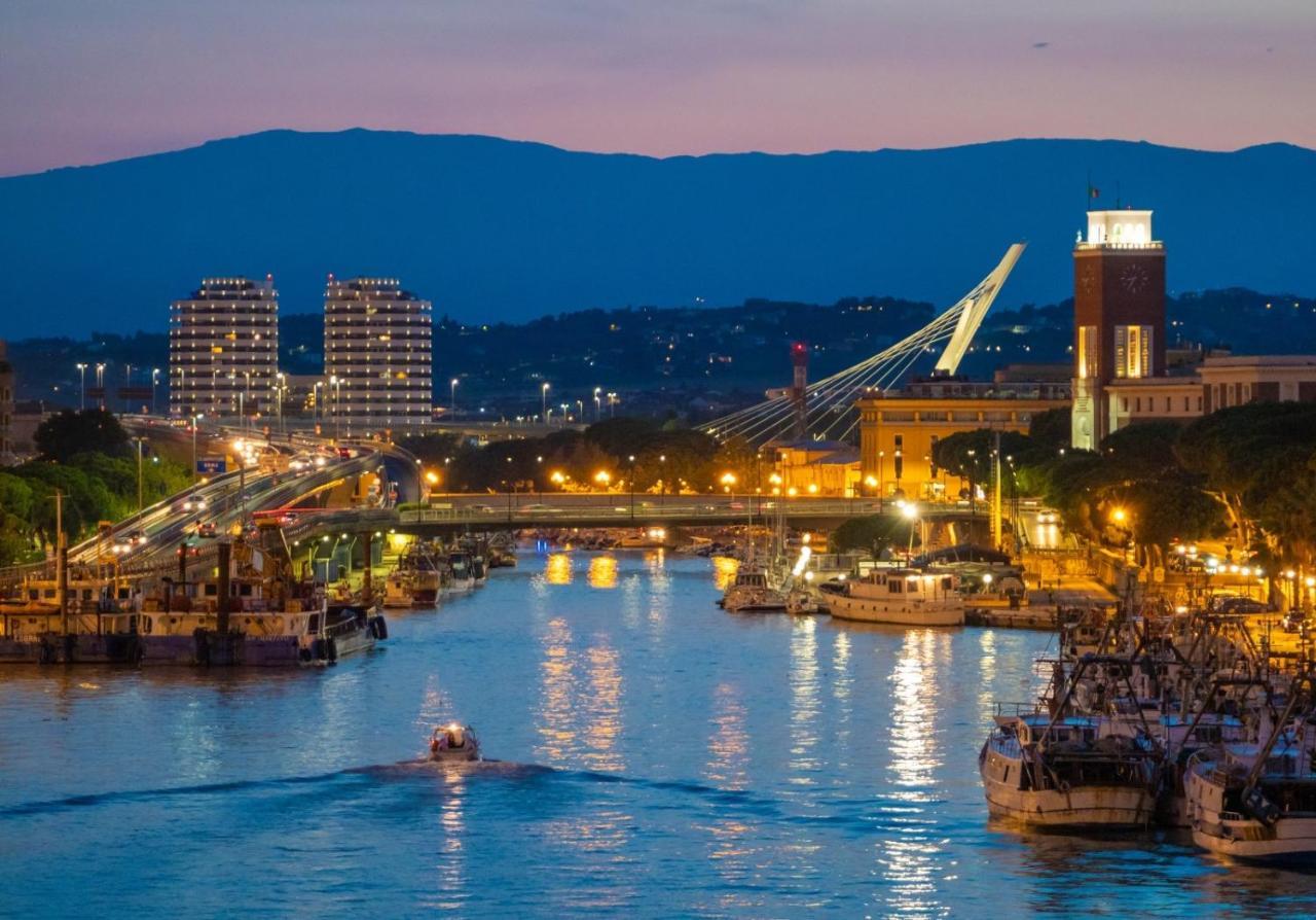 Carducci 83 Panzió Pescara Kültér fotó